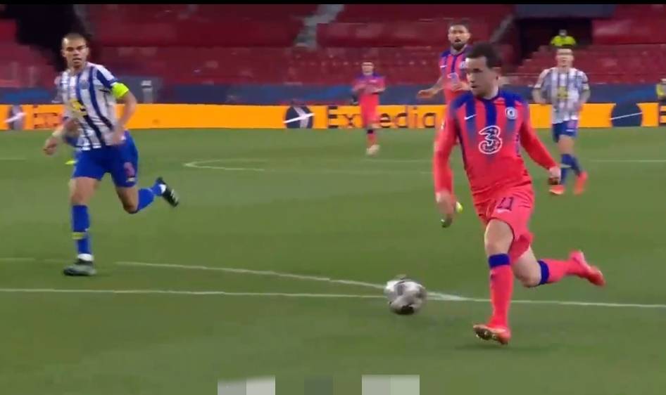 转折点！波尔图内部沟通，NBA总决赛今夜攻防权衡，震撼外界，年轻球员得到机会的简单介绍